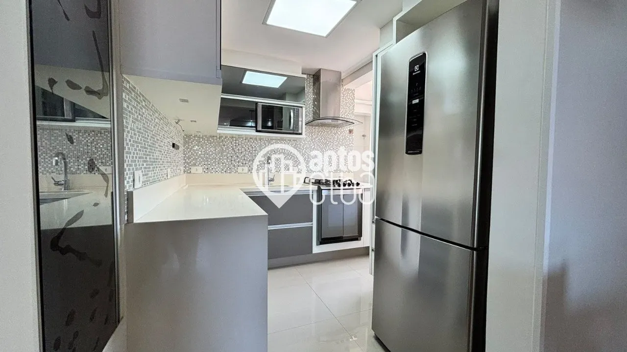 3-bedroom apartment with a home office in Curitiba — photo 2