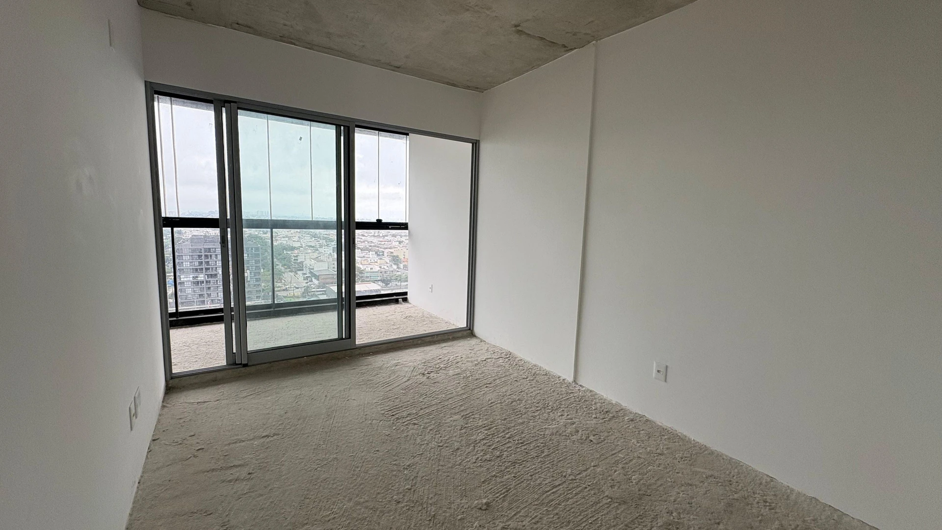 2-bedroom apartment with a mountain view in Rio de Janeiro — photo 22