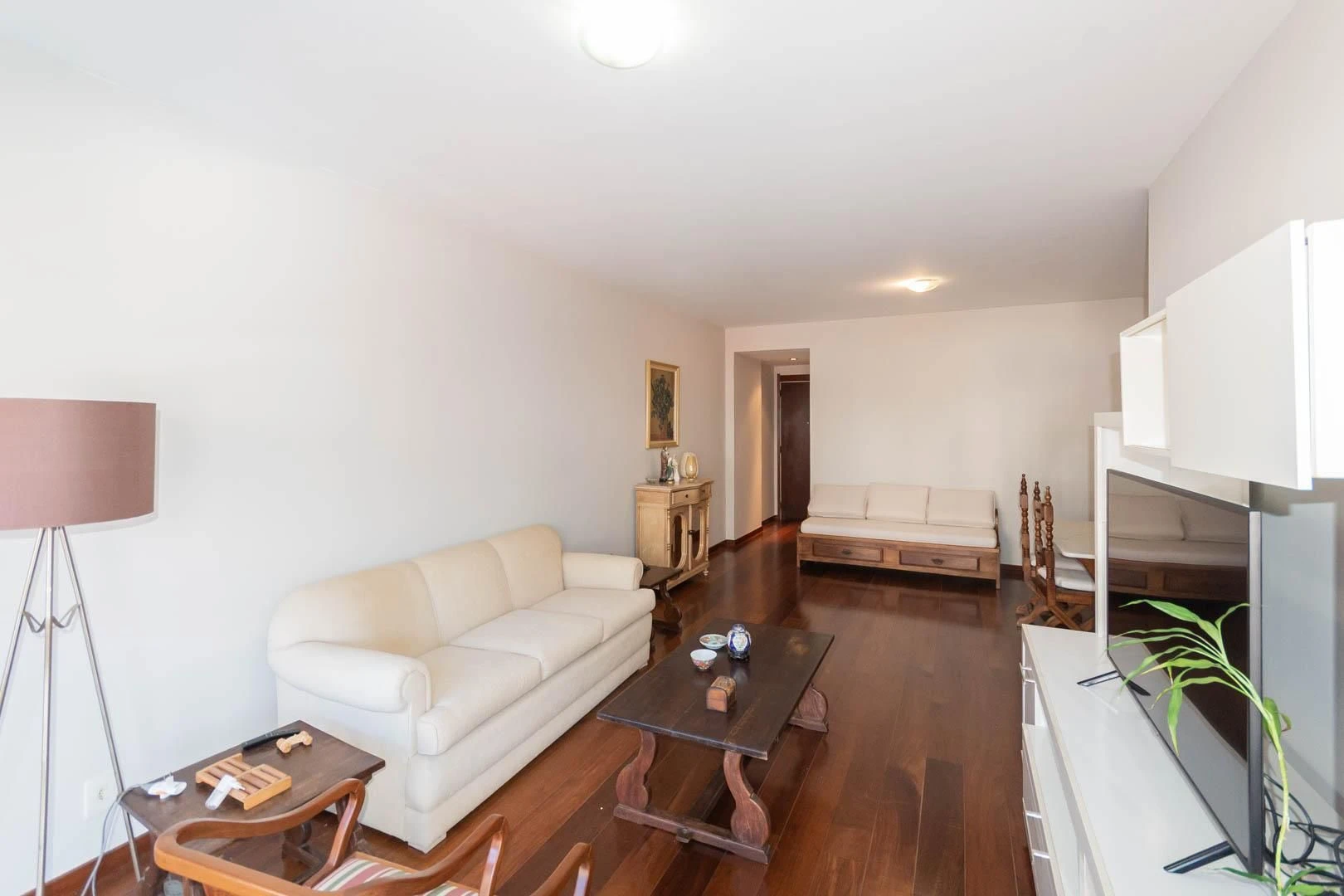 Apartamento mobiliado com 4 quartos e 2 vagas — photo 30