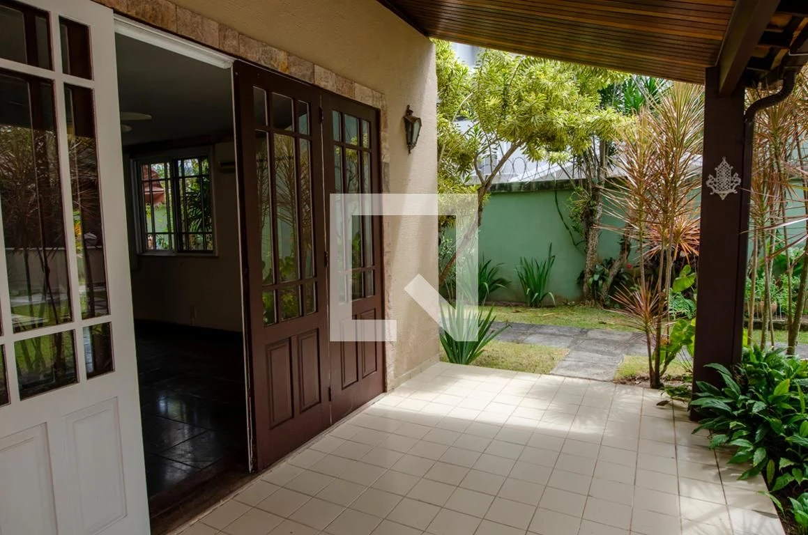 House for rent with 4 bedrooms, 4 baths and 3 parking spots — photo 26