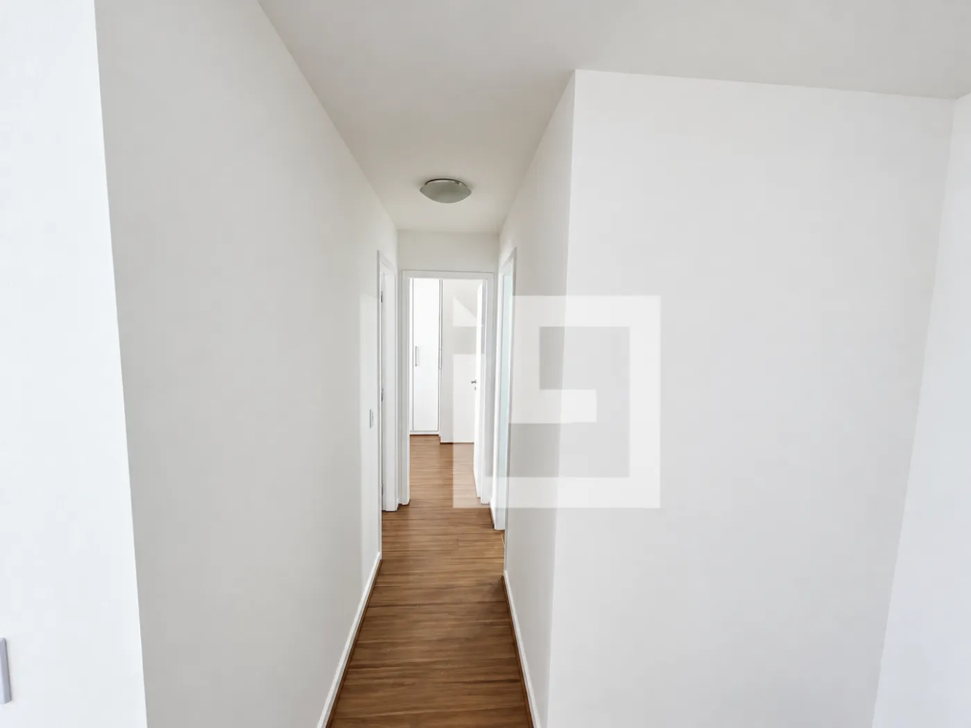 72 m² apartment with a home office and a washing machine — photo 17