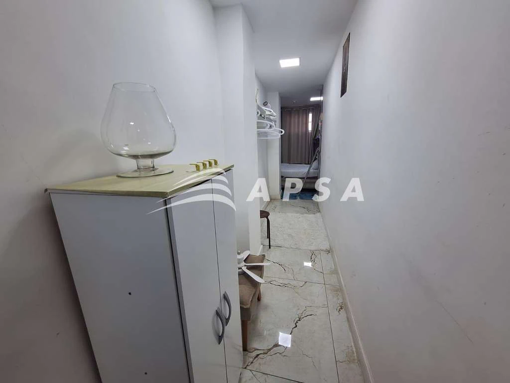 Студія 30 м² з компактним кухонним куточком і 1 ванною — photo 18