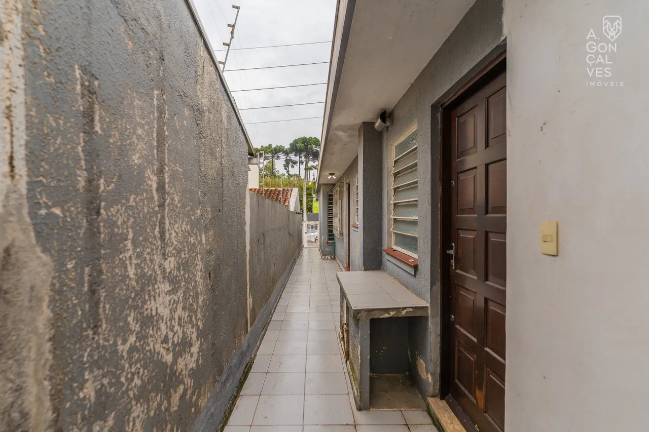 House with 3 bedrooms and 2 parking spaces — photo 20