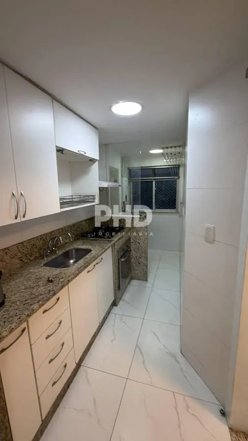 3 quartos e varanda envidraçada: apartamento de 92 m² — photo 2