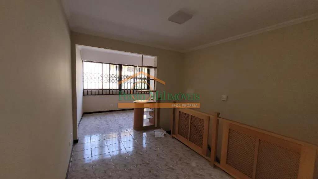 3-bedroom house with suite and separate closed kitchen — photo 17