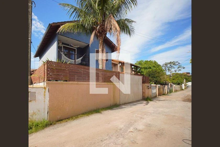 100 m² house with a washing machine and a home office — photo 26