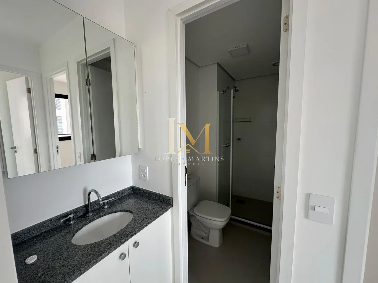 Пральна машина та 2 спальні: квартира 42 м² — photo 8