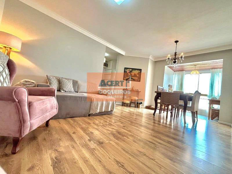 Apartamento de 74 m² com banheira e lava-louças