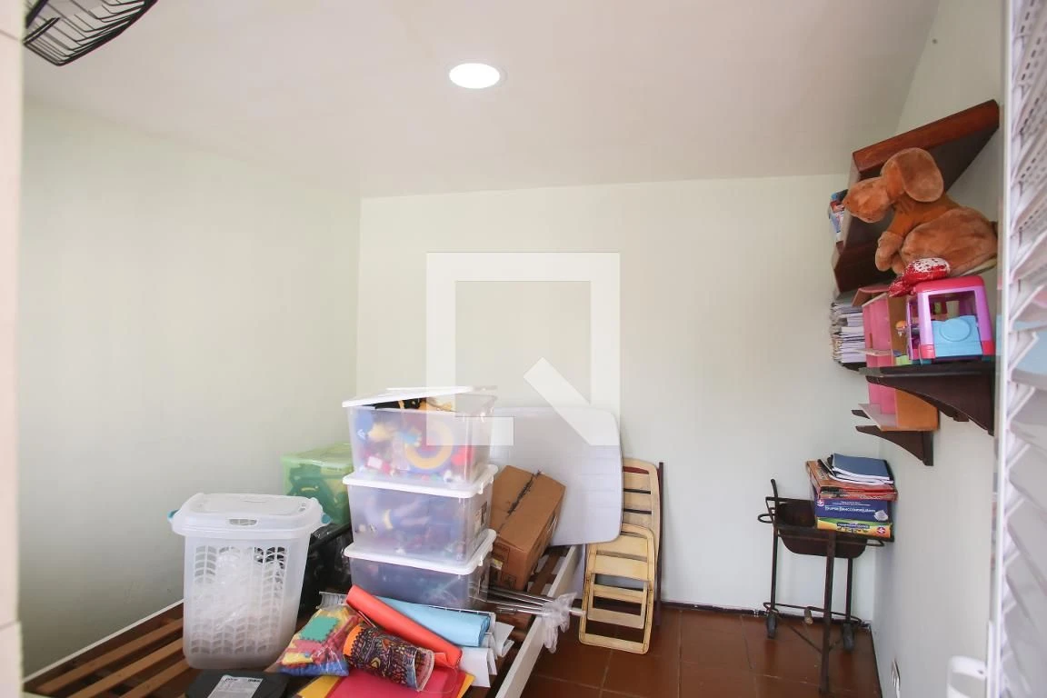 5-bedroom house with a bathtub in Rio de Janeiro — photo 76