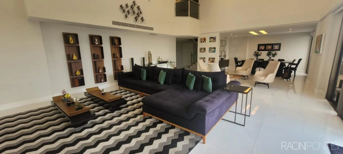 3-bedroom apartment with a water view in Rio de Janeiro
