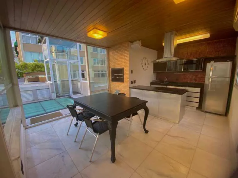 Cobertura triplex mobiliada com 5 suítes e 5 banheiros — photo 3