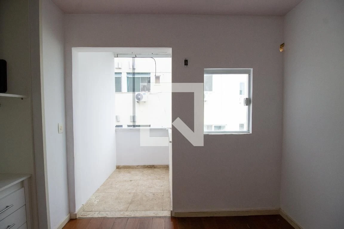 Apartamento sem mobília com 3 quartos e 5 banheiros — photo 8