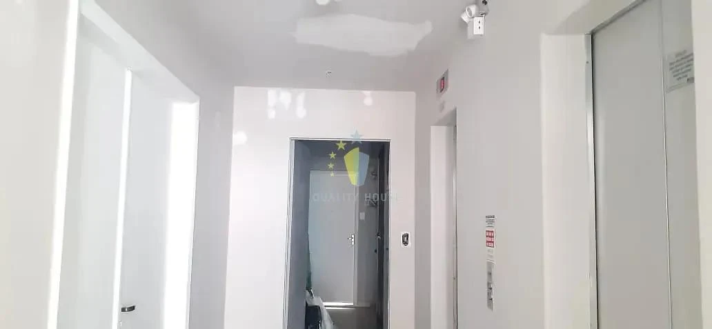 200 m² apartment with 1 bedroom and 4 bathrooms — photo 13