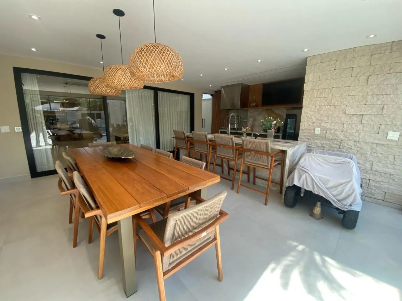 Furnished house with 4 bedrooms and 5 bathrooms — photo 7