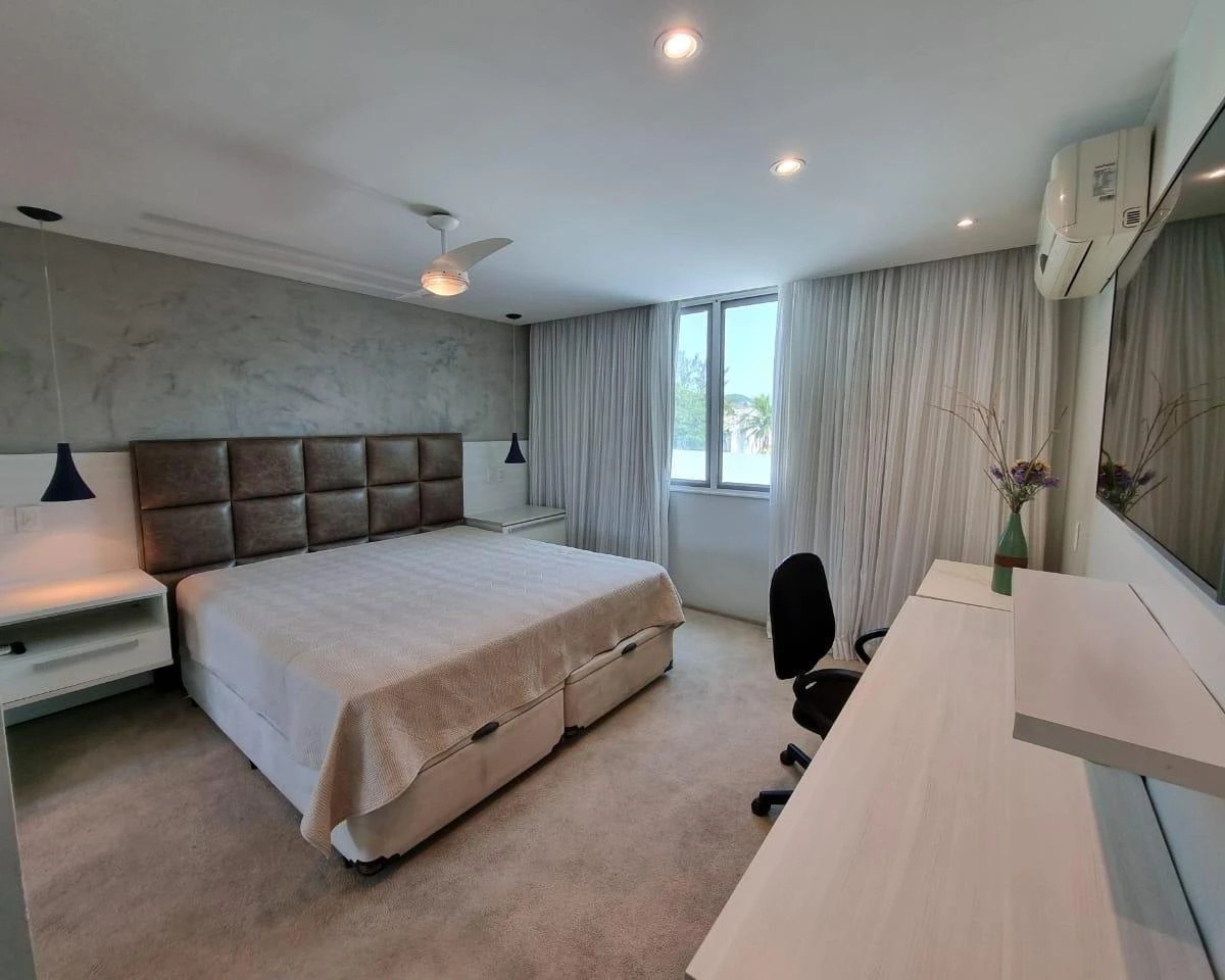 Furnished house with 5 bedrooms and 1100 m² — photo 12