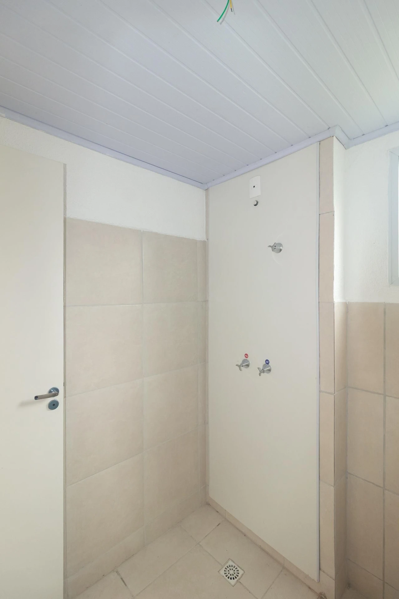 Apartamento de 2 quartos em condomínio com academia — photo 10
