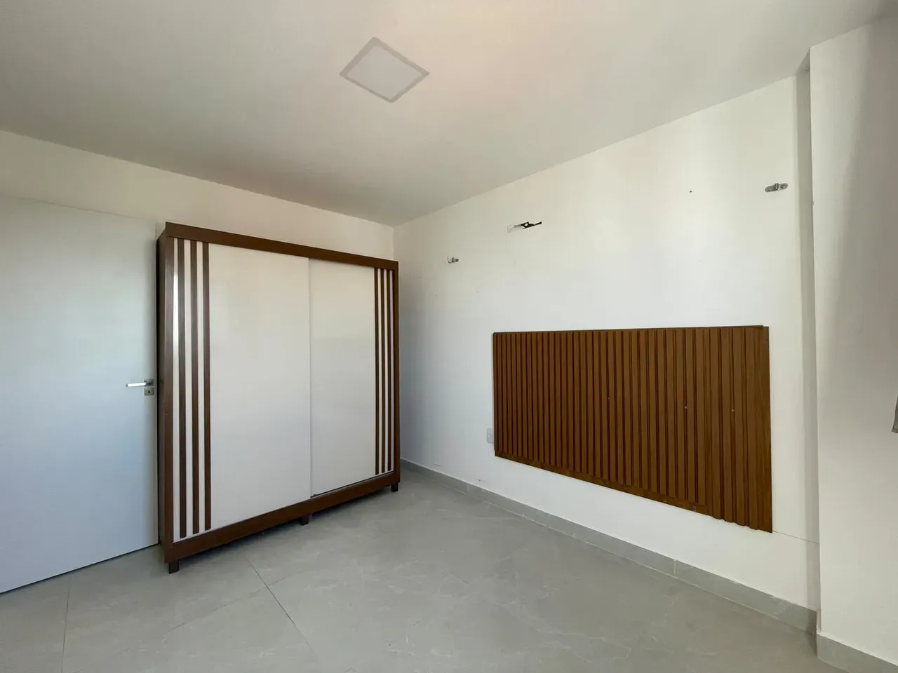 2-bedroom apartment with en-suite and 6th floor — photo 18