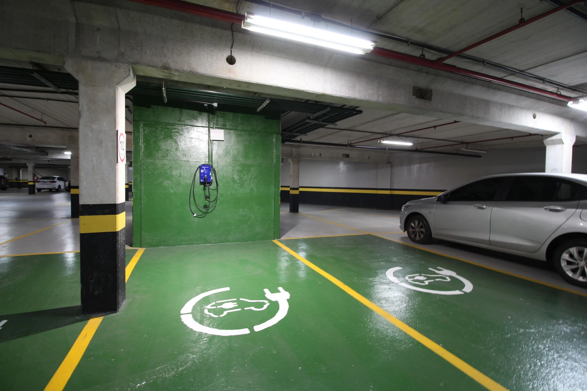 Furnished apartment, 80 m², with a washing machine — photo 18