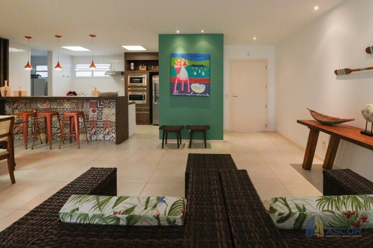 221 m² apartment with 3 en-suite bedrooms and 2 parking — photo 15