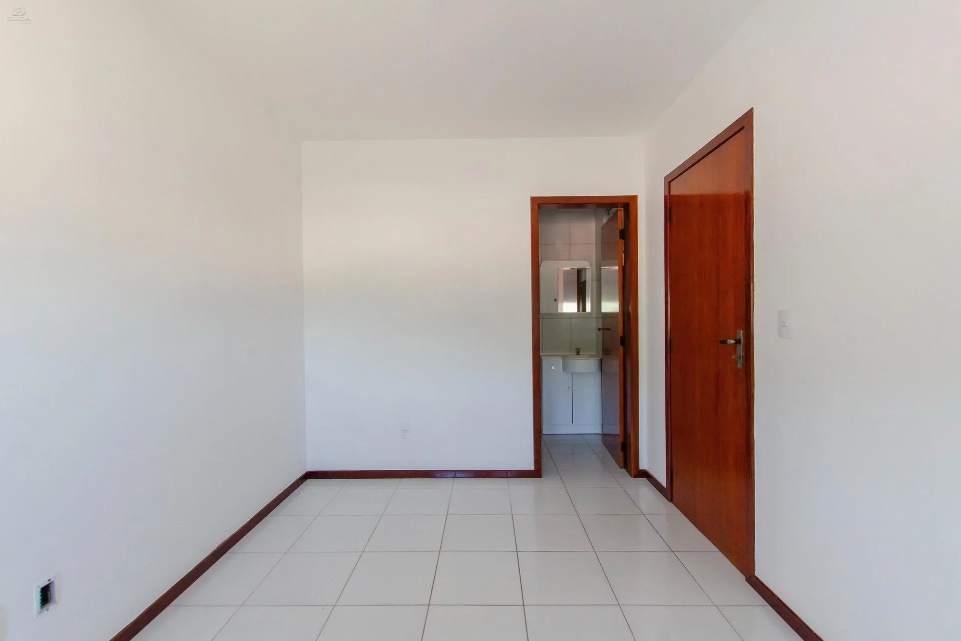 Mountain view in a 2-bedroom apartment, 65 m² — photo 33