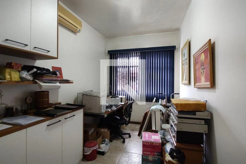 Unfurnished house with 5 bedrooms and 323 m² plus BBQ area — photo 46