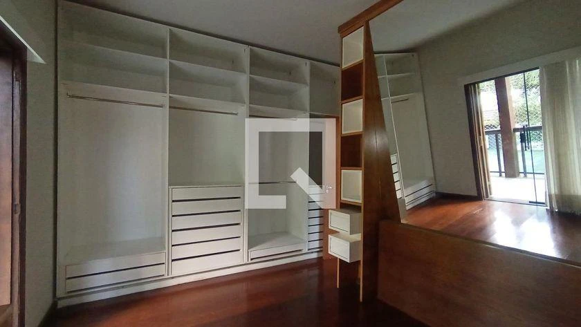 Home office in a 3-bedroom house, 760 m² — photo 14