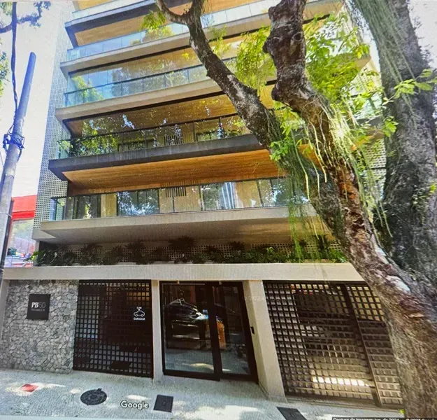 Unfurnished apartment with 3 bedrooms and 4 bathrooms — photo 13