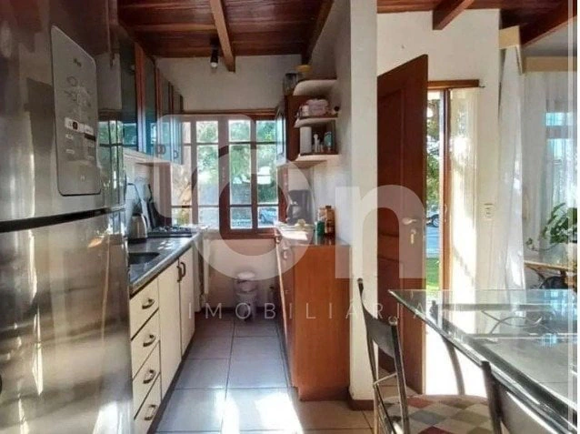4-bedroom house with a washing machine in Florianópolis — photo 5