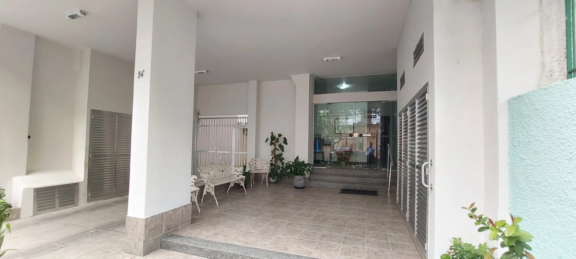 Apartment, 72 m², with wood or laminate floors — photo 13