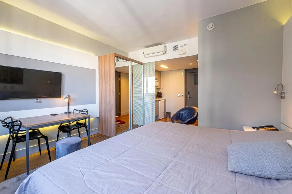 Studio mobiliado com 51 m², 1 quarto e vista da cidade — photo 10