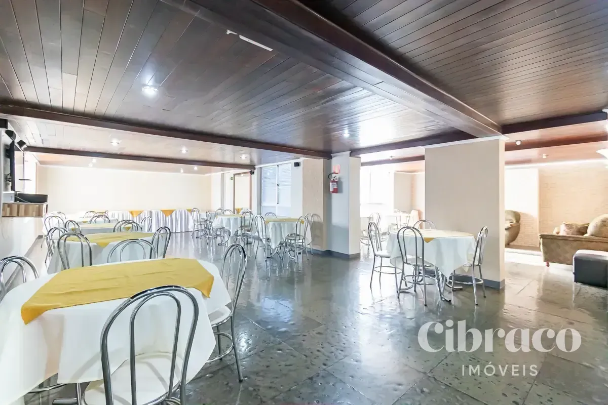 Apartamento mobiliado com 3 quartos e cozinha com fogão a gás — photo 13