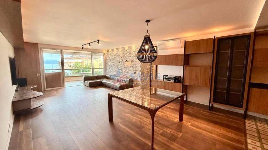 Apartamento com 4 suítes e 3 vagas, bem cuidado — photo 2