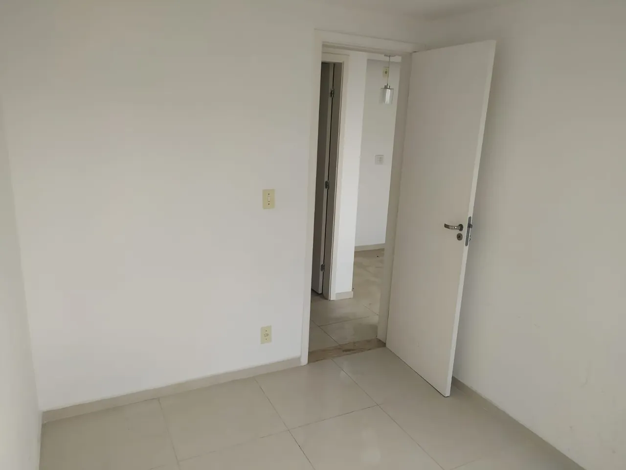 Apartamento sin muebles con 2 dormitorios y cocina separada — photo 13