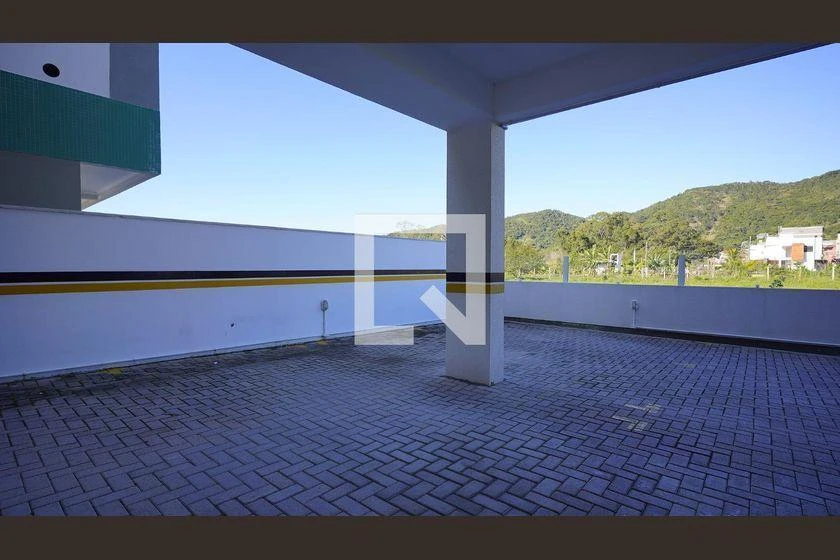 Mountain view in a one-bedroom apartment, 37 m² — photo 18