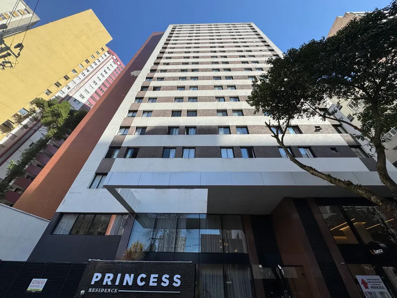 Apartamento mobiliado de 1 quarto com 1 vaga e terraço — photo 13