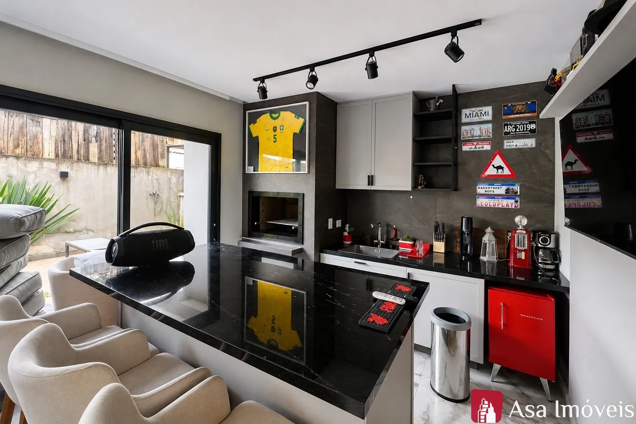 Furnished house with 4 bedrooms and an open-plan kitchen — photo 4