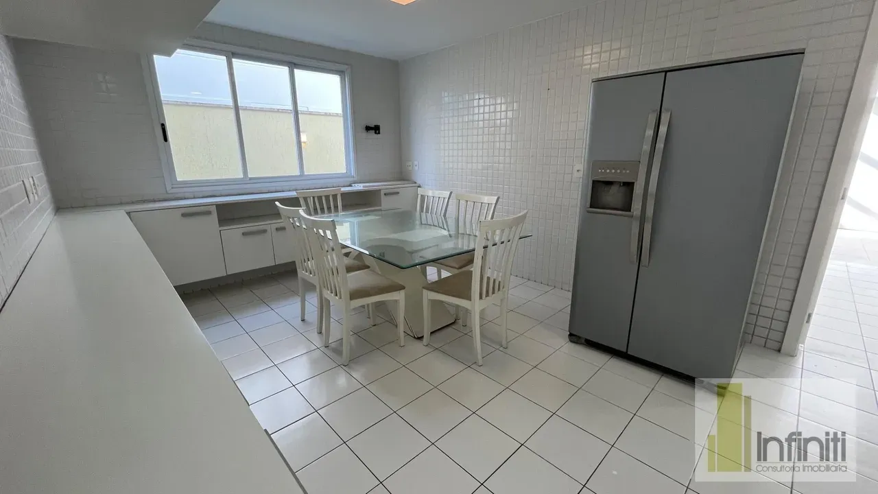 4 quartos e churrasqueira privativa: casa de 350 m² — photo 6