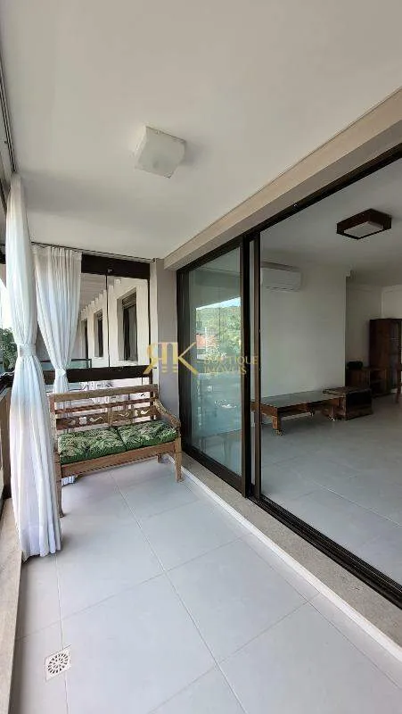 Furnished apartment with 3 bedrooms and private BBQ