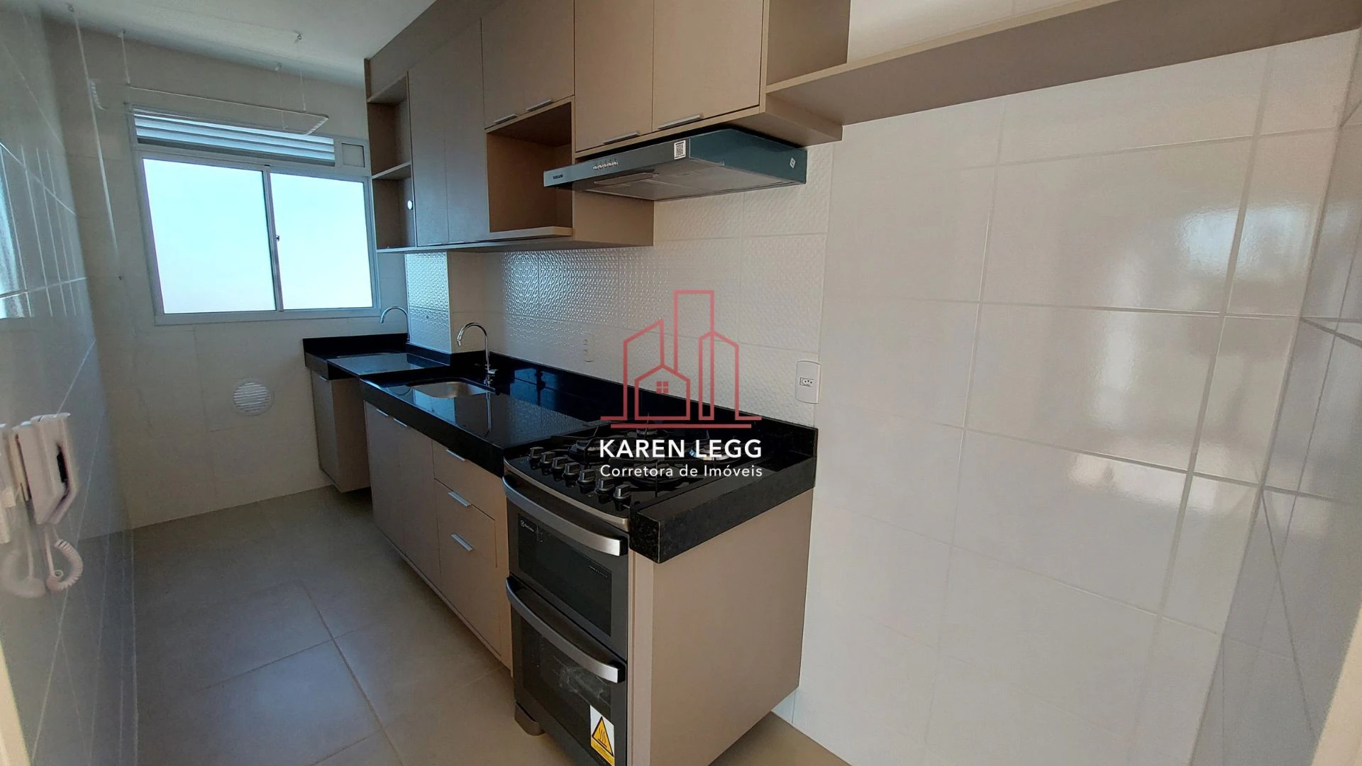 43 m² apartment with a washing machine and a home office — photo 2
