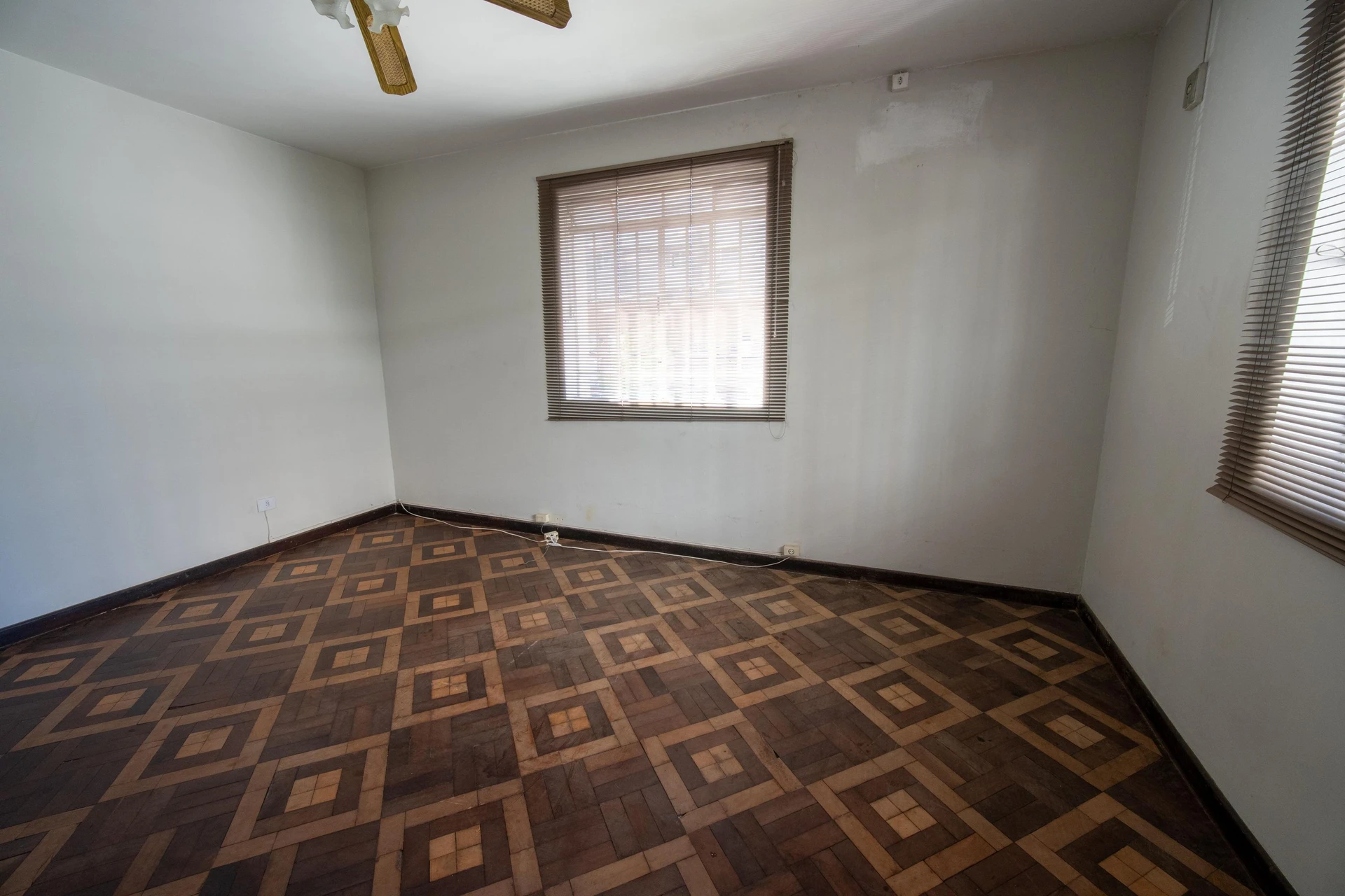 Apartamento con 3 dormitorios y 1 baño con jacuzzi del edificio — photo 11