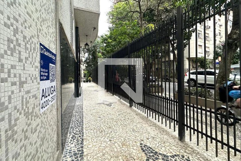 Furnished 1-bedroom apartment with 65 m² and 2 bathrooms — photo 18