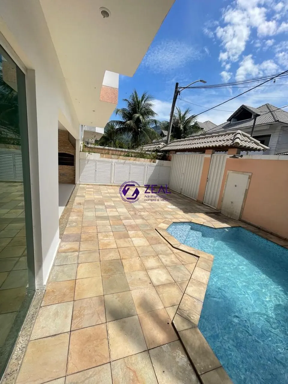 Triplex rental house with 4 suites and 220 m² — photo 14