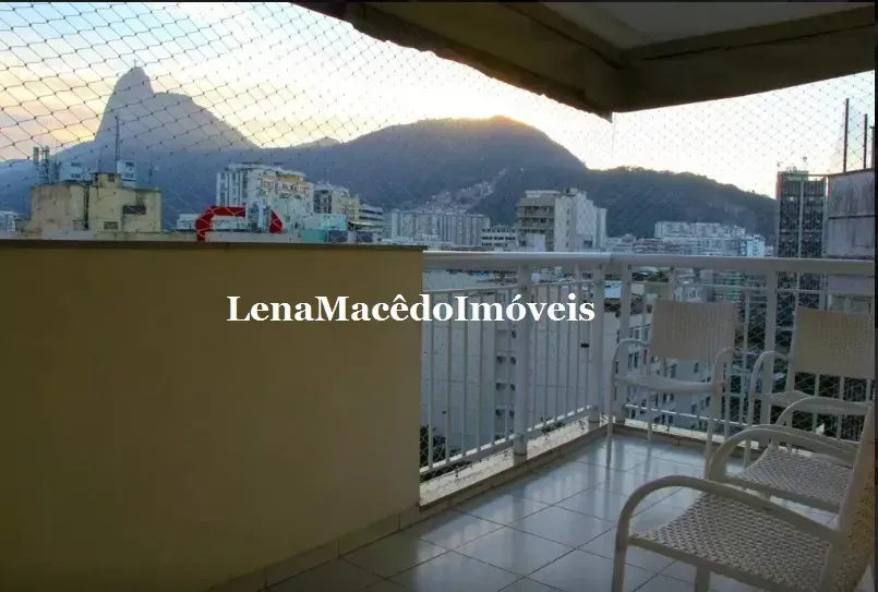 Unfurnished apartment with balcony and 2 parking spaces — photo 2
