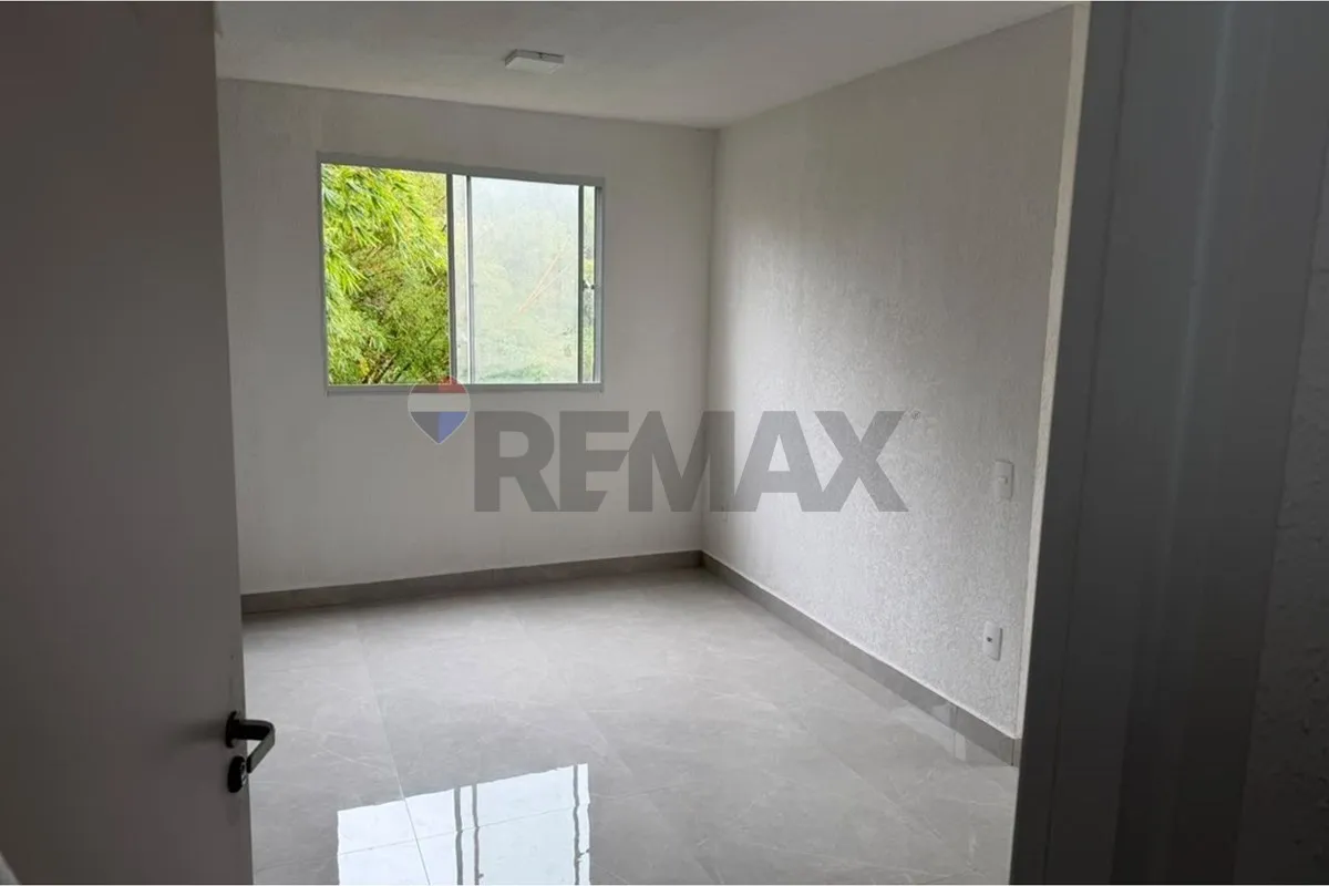 Departamento en piso 4 con lavadora