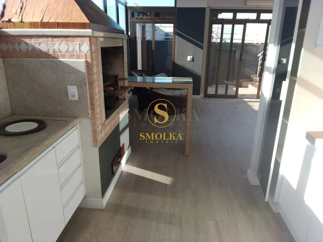 3-bedroom apartment with a water view in Florianópolis — photo 3