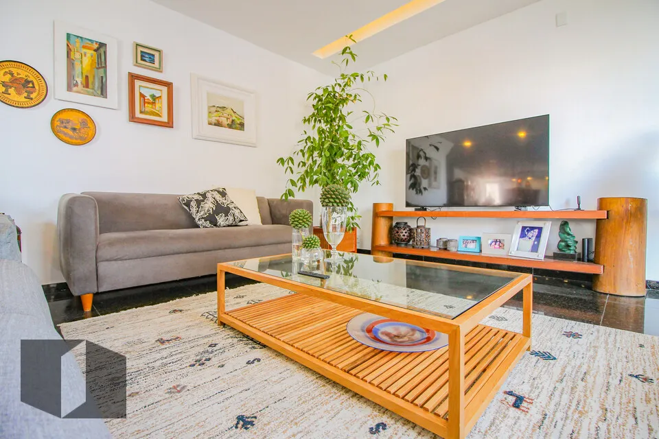 Apartamento de 4 quartos com armários embutidos — photo 3