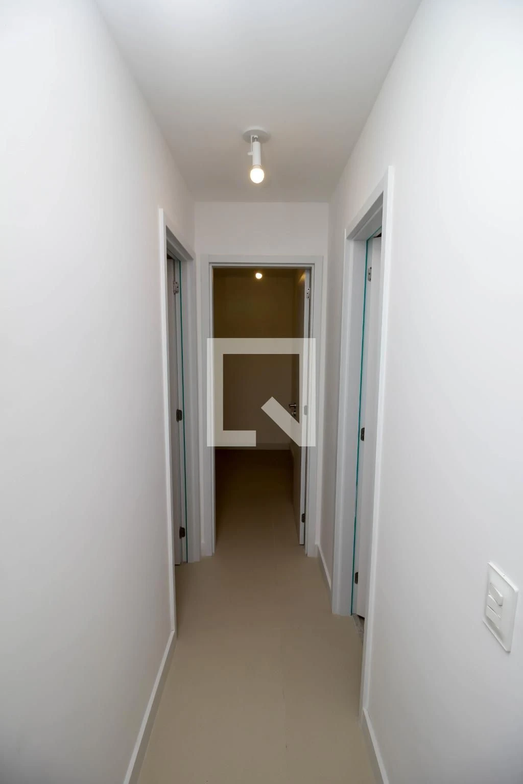 Unfurnished apartment with 2 bedrooms, 1 en-suite — photo 12