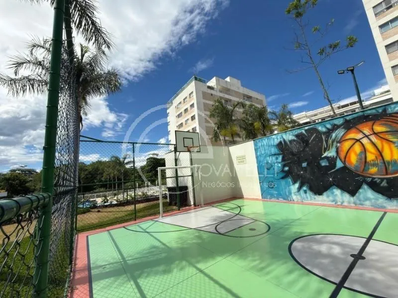 Apartamento de 227 m² com varanda e 5 quartos — photo 47