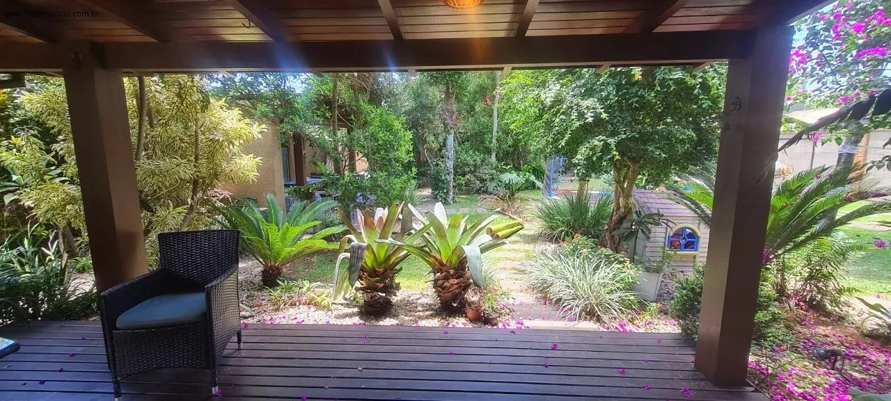 Casa con espacio de home office en Florianópolis — photo 75