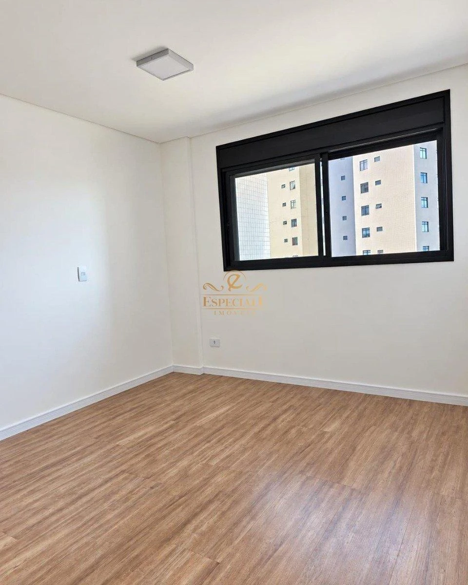 Rental apartment with 2 bedrooms and 1 en-suite — photo 8